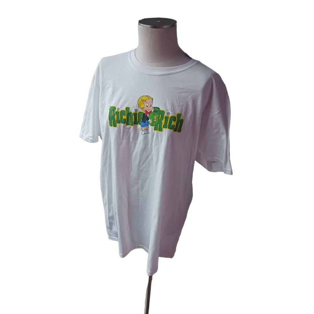 Richie rich graphic tee cartoon new with tags
